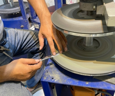 5 Dấu hiệu cho thấy bạn nên mài lại kéo cắt tóc ngay