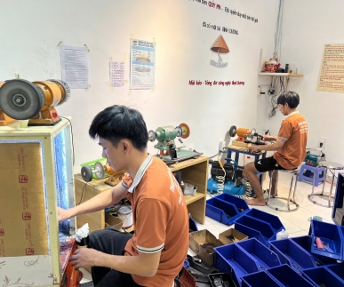 Mài Lưỡi Tông Đơ Thú Cưng Siêu Bén – Cách Giữ Lưỡi Tông Đơ Bền Và Bén Lâu Hơn