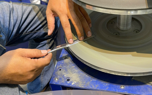 Dịch Vụ Mài Kéo Salon Toàn Quốc 